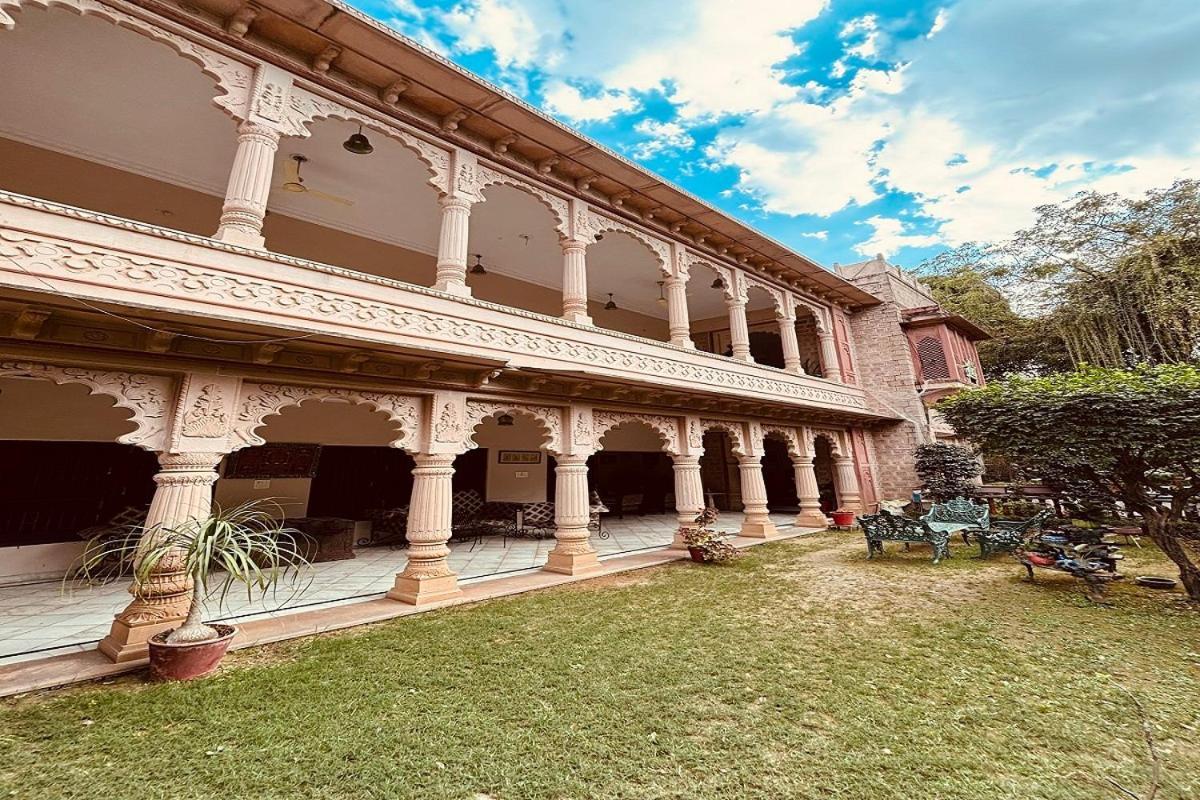 Hotel Karan Villas Kota  Exterior photo