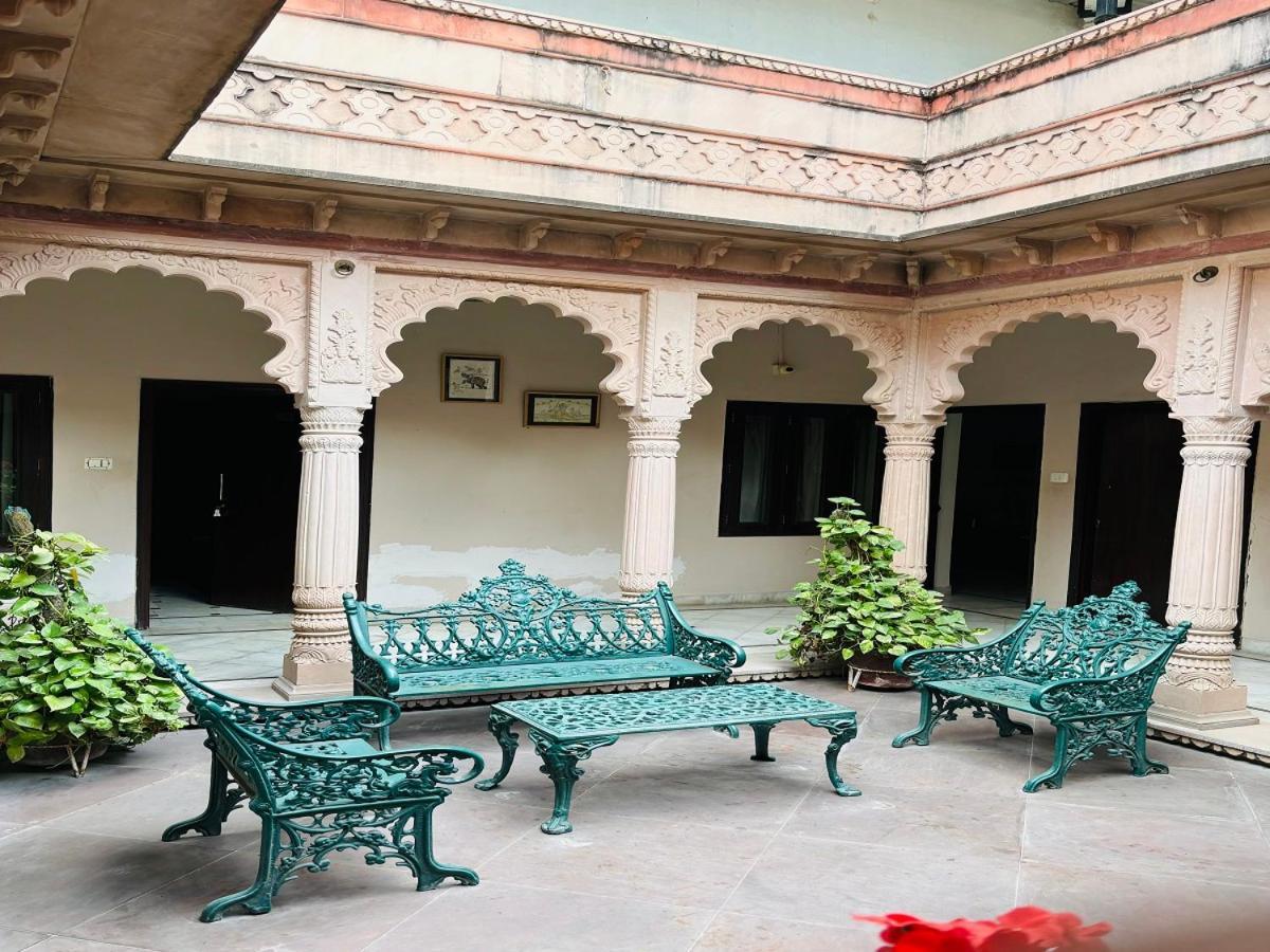 Hotel Karan Villas Kota  Exterior photo