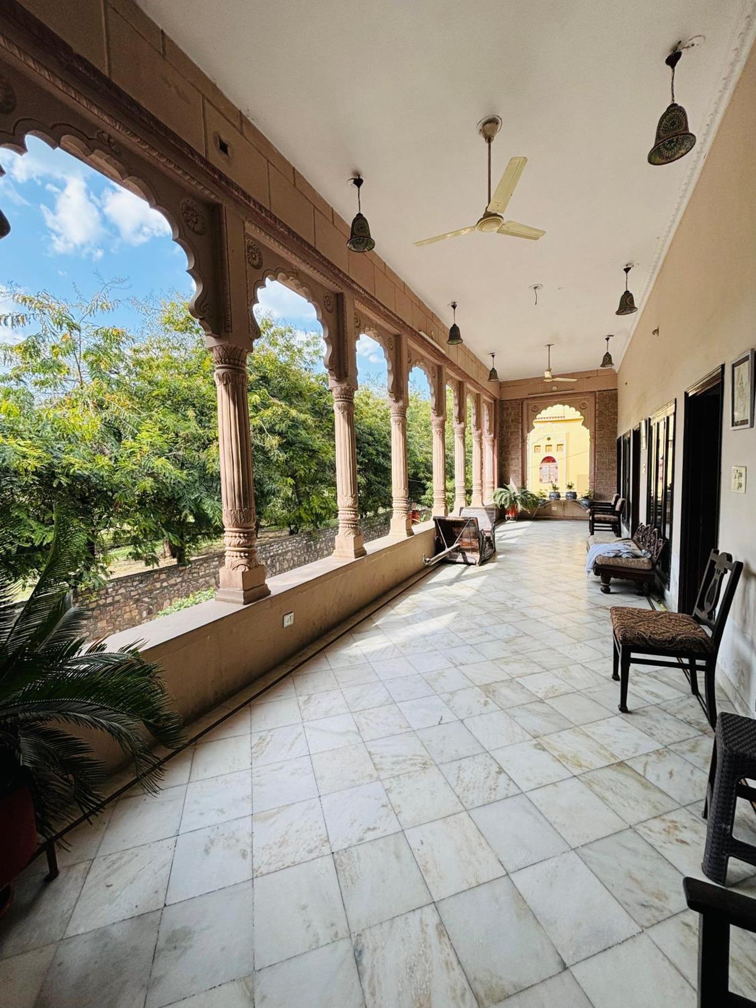 Hotel Karan Villas Kota  Exterior photo
