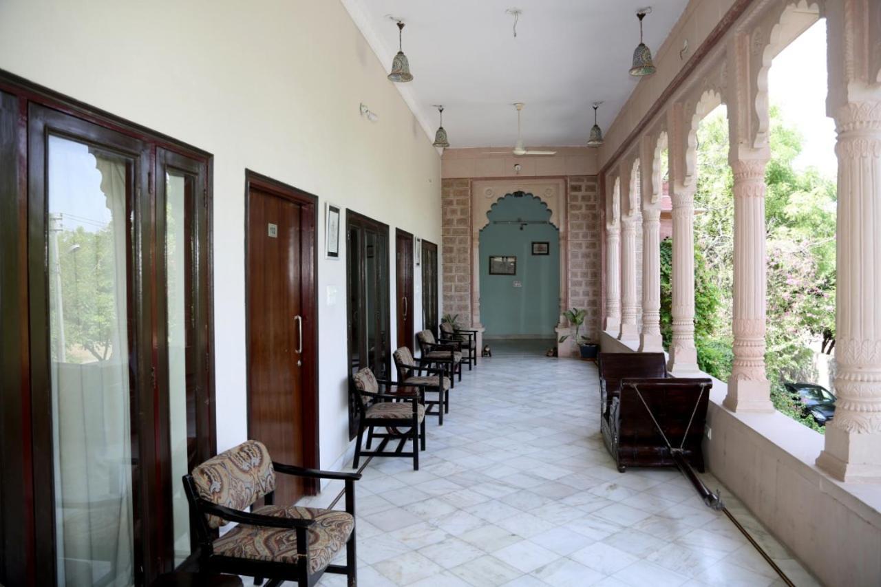 Hotel Karan Villas Kota  Exterior photo