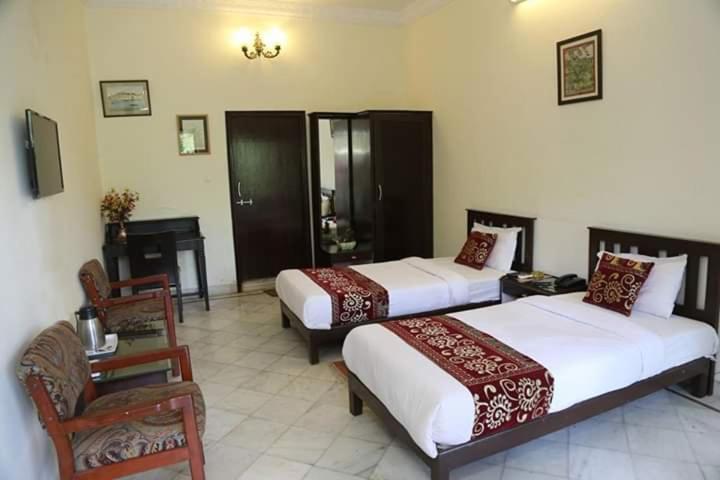 Hotel Karan Villas Kota  Exterior photo